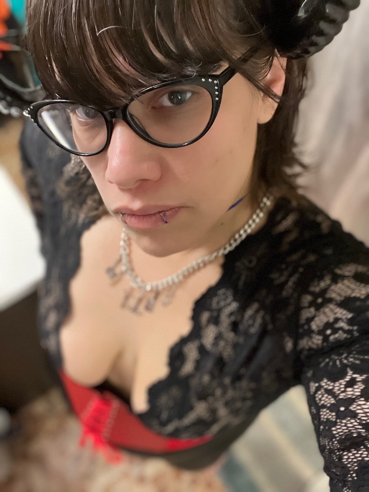 Maxine Harlo cover image
