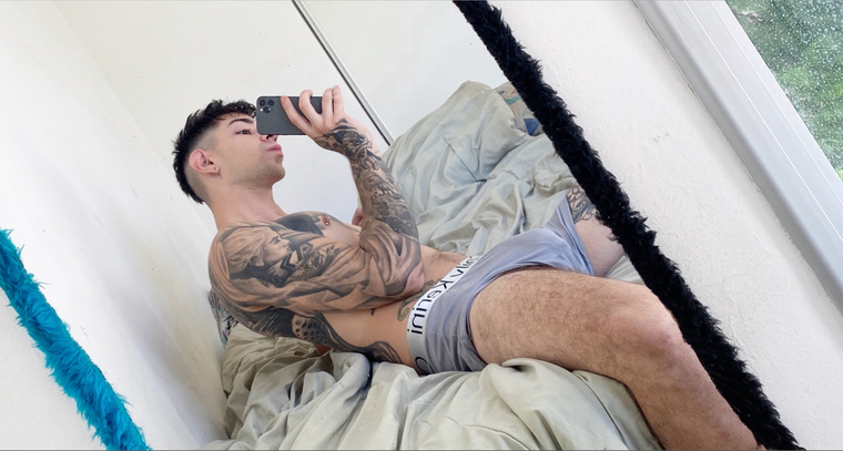 Maxy Carterโฆ๏ธ cover image