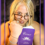 Goddess Maya3ee Rainha's VIP World avatar