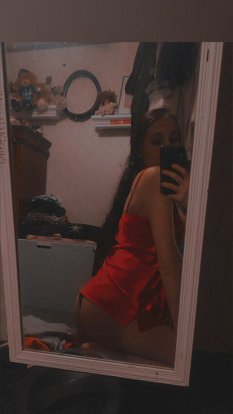 Princessaa😈 cover image