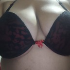 Amanda Mayumi avatar