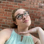 M Bee avatar