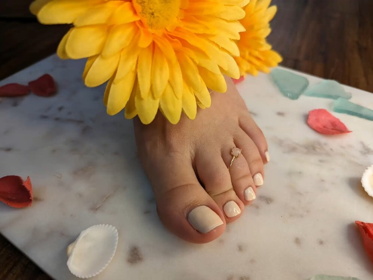 Sweet Feet cover image