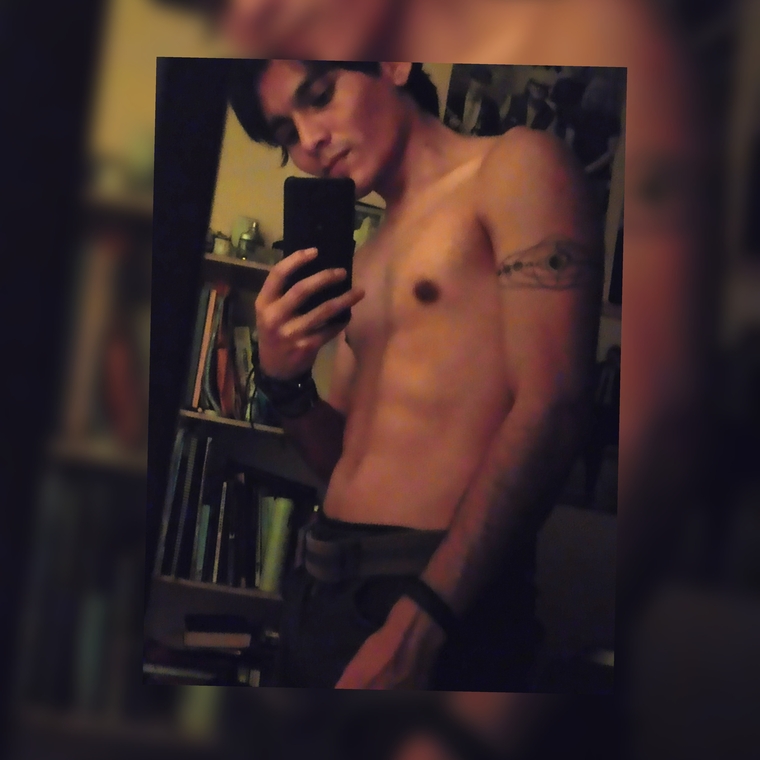 Medianoche banner image