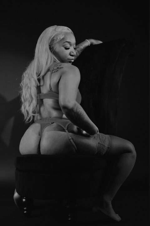 Thickyums 🍑 cover image