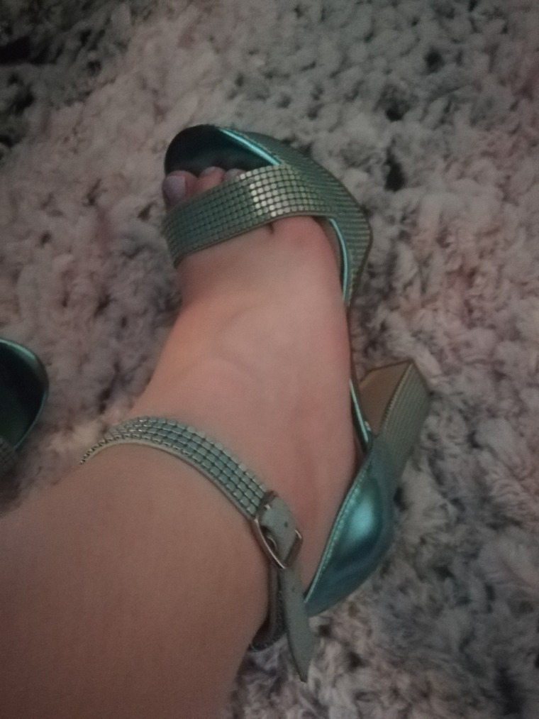 Melissa feetie cover image