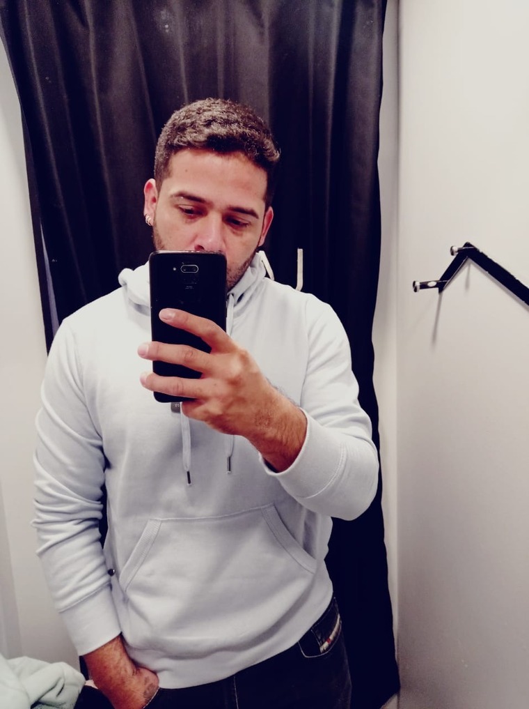 Julian Meneses banner image