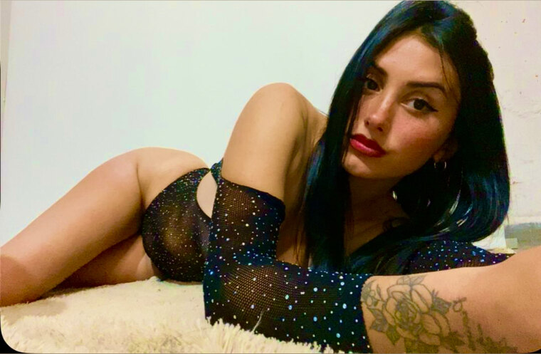 Morena fuego banner image