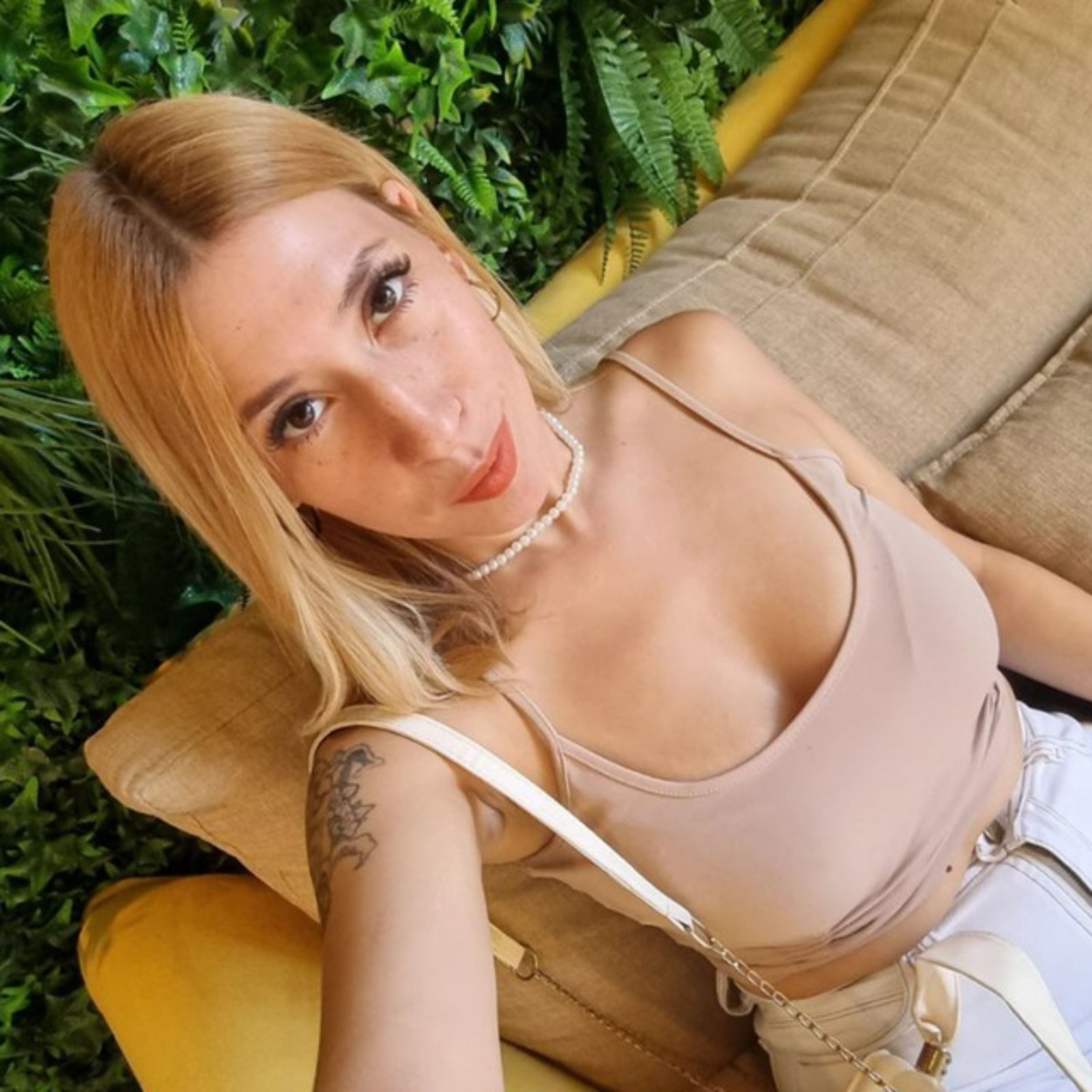 DOLCEMERLINA avatar
