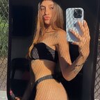 Mia Cox avatar