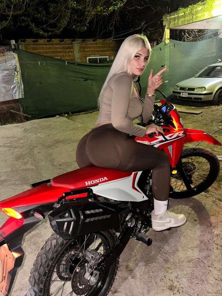Mia_Eguite banner image