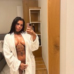 Mia🍒 avatar