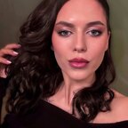 🌹 Mia 🌹 avatar