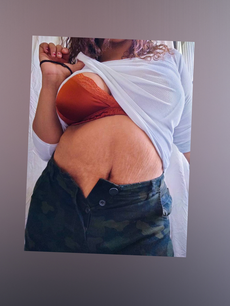 Mia M 💦 cover image