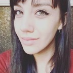 Mia Eva Flores avatar