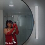 Mia avatar
