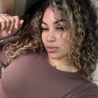 Michi (#1 CUBAN BABE 🧡) portrait