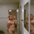 Mickeelee444 avatar
