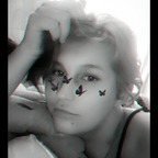 Felicity Mille avatar