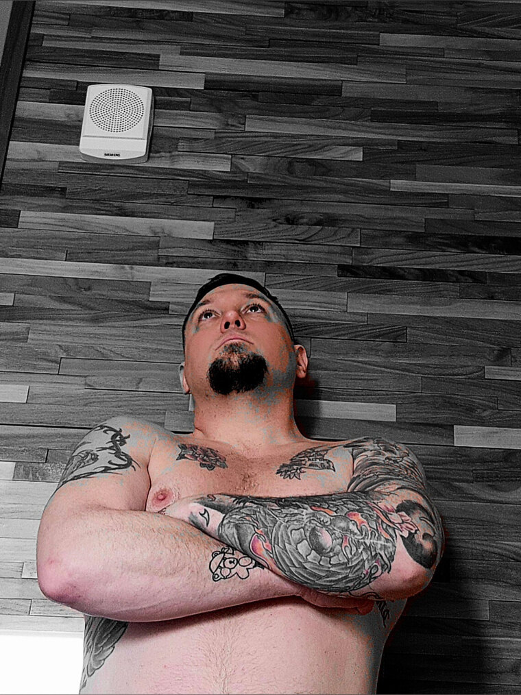 J cover image
