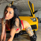 Mistress of the Midwest avatar