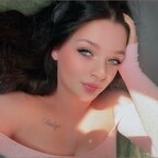 Mia avatar
