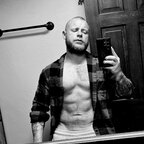 Mike Hell avatar