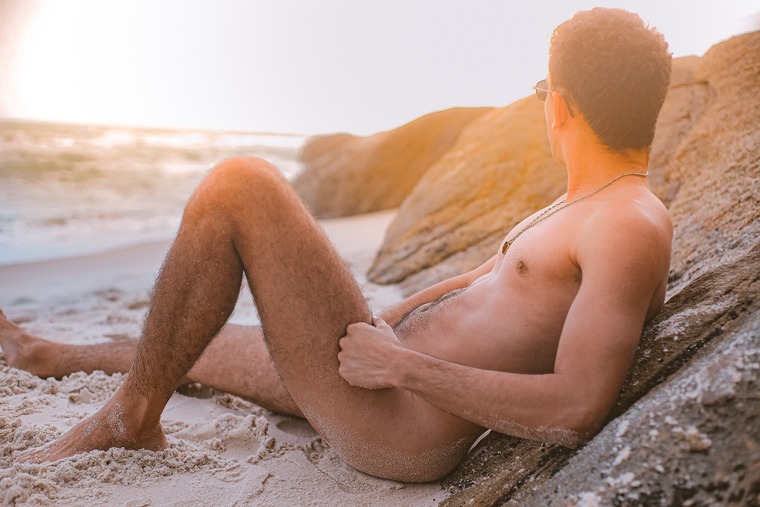 mike dias cover image