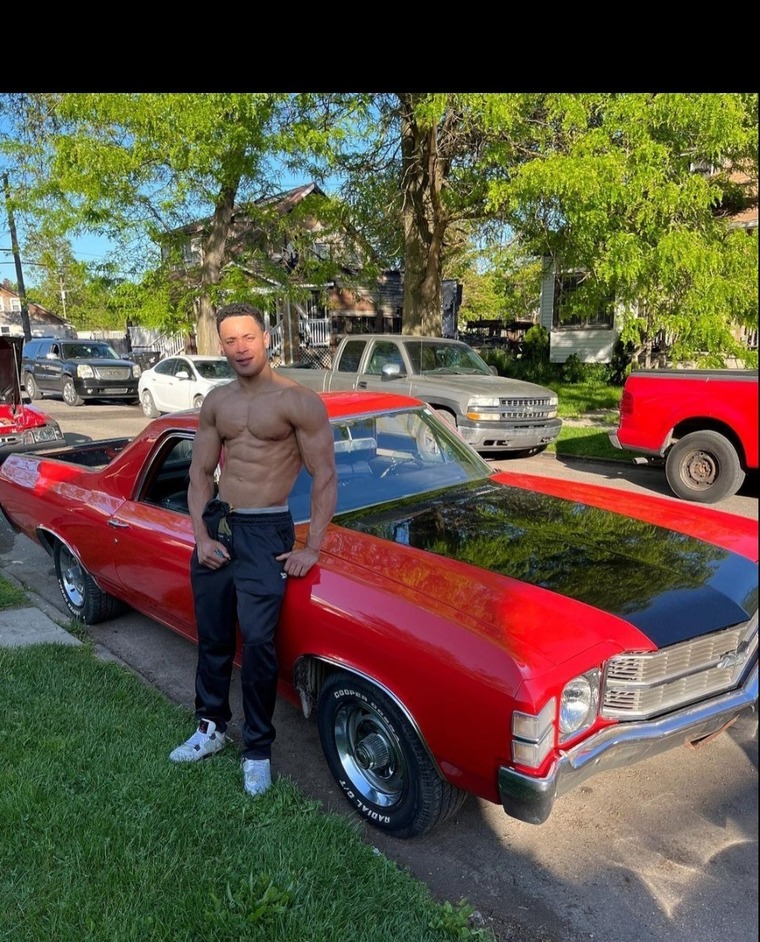 Papi cover image