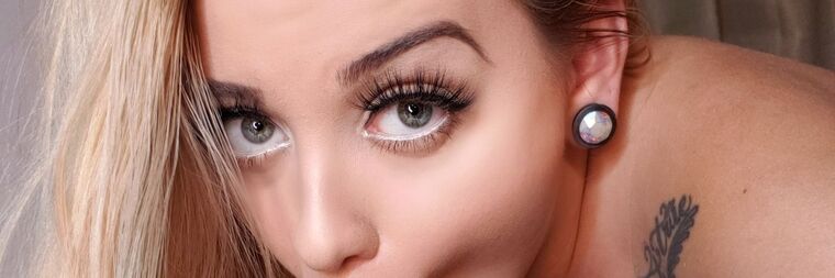 Mila Joyce banner image