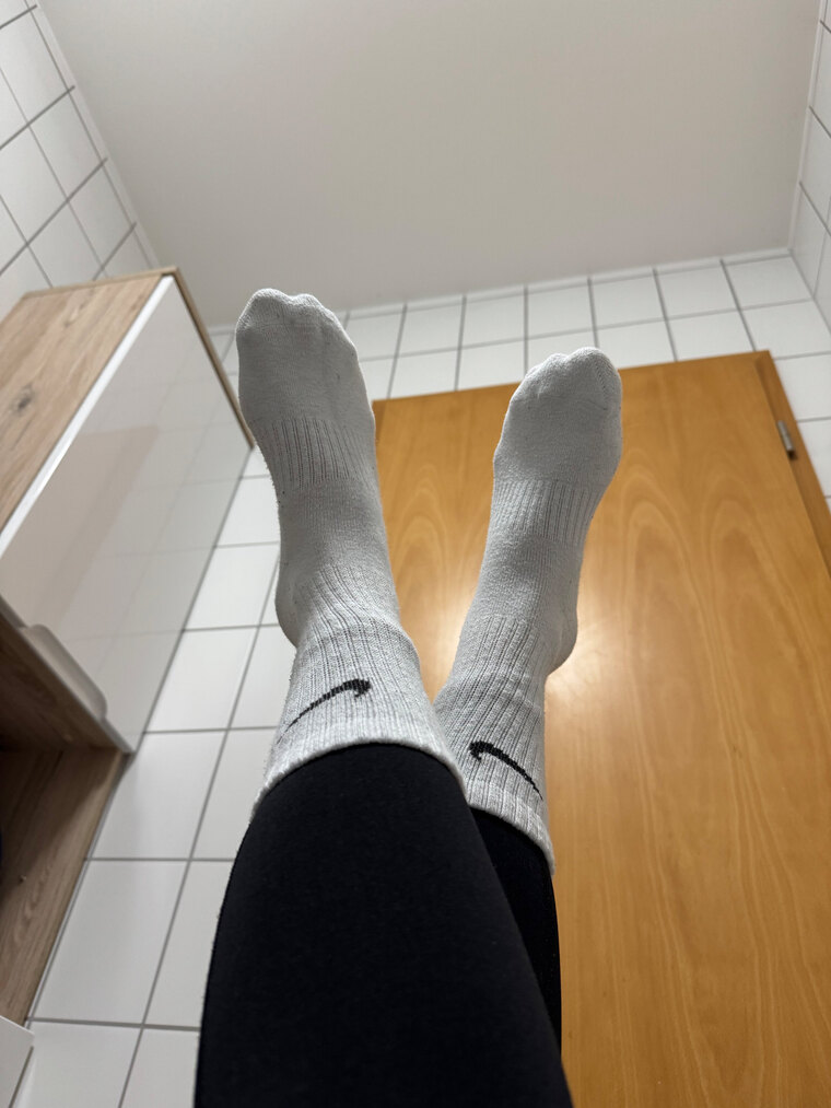 Miley‘s Foot Gallery cover image