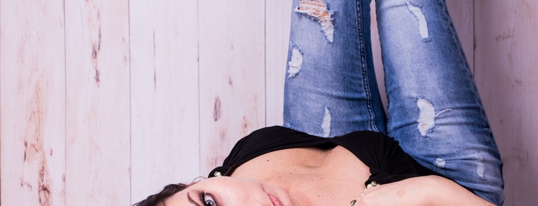 Minerva_pretty_feet cover image