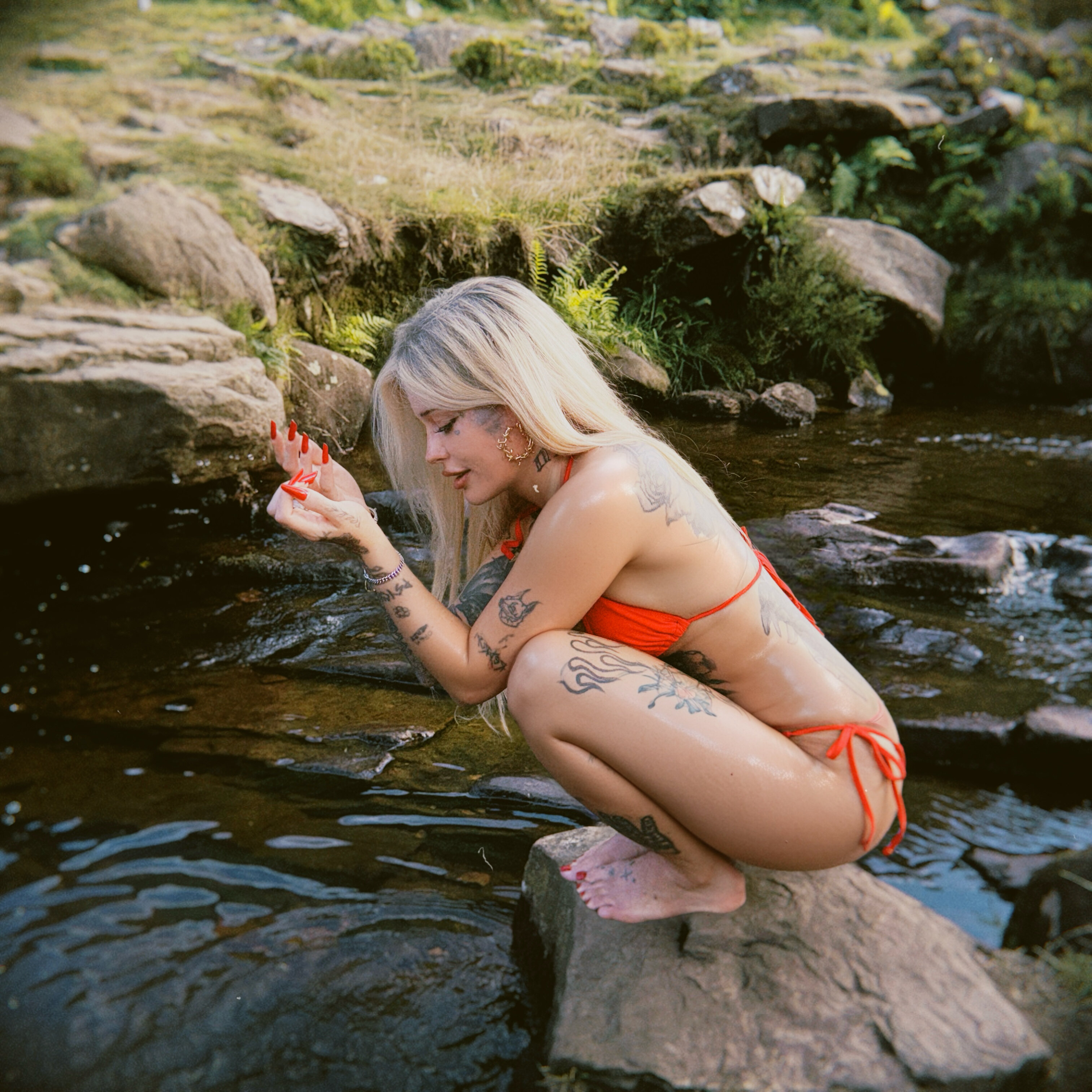 minzi 🍓 banner image
