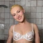 Mira Valkonen 🤍 avatar