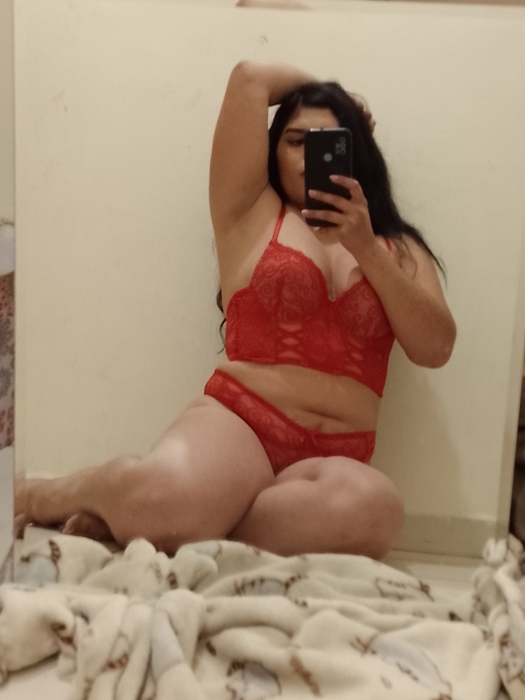 MIRANDA  NAVARRO😈 cover image
