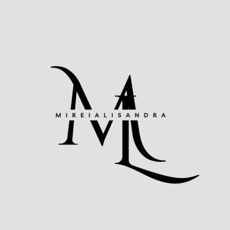 Mireia Lisandra banner image