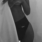 Mirella avatar