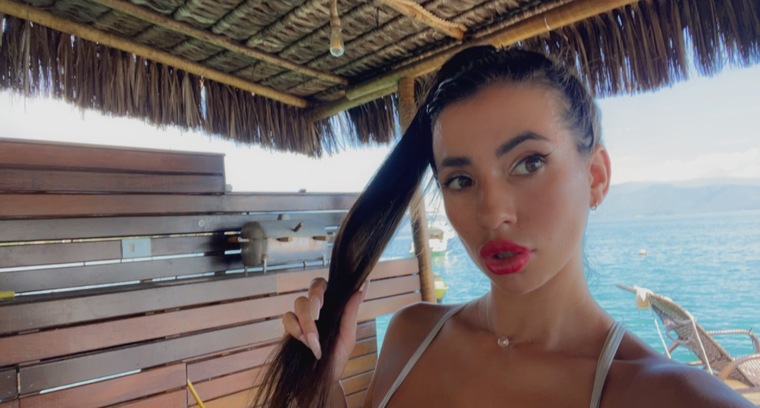Mirella Mar ❤️‍🔥 cover image