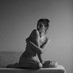 Miryam Artistic avatar