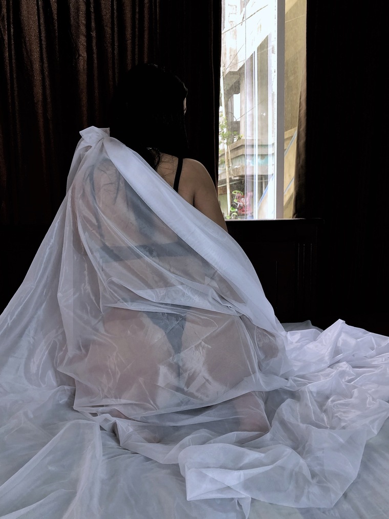 Mishell Andrade cover image
