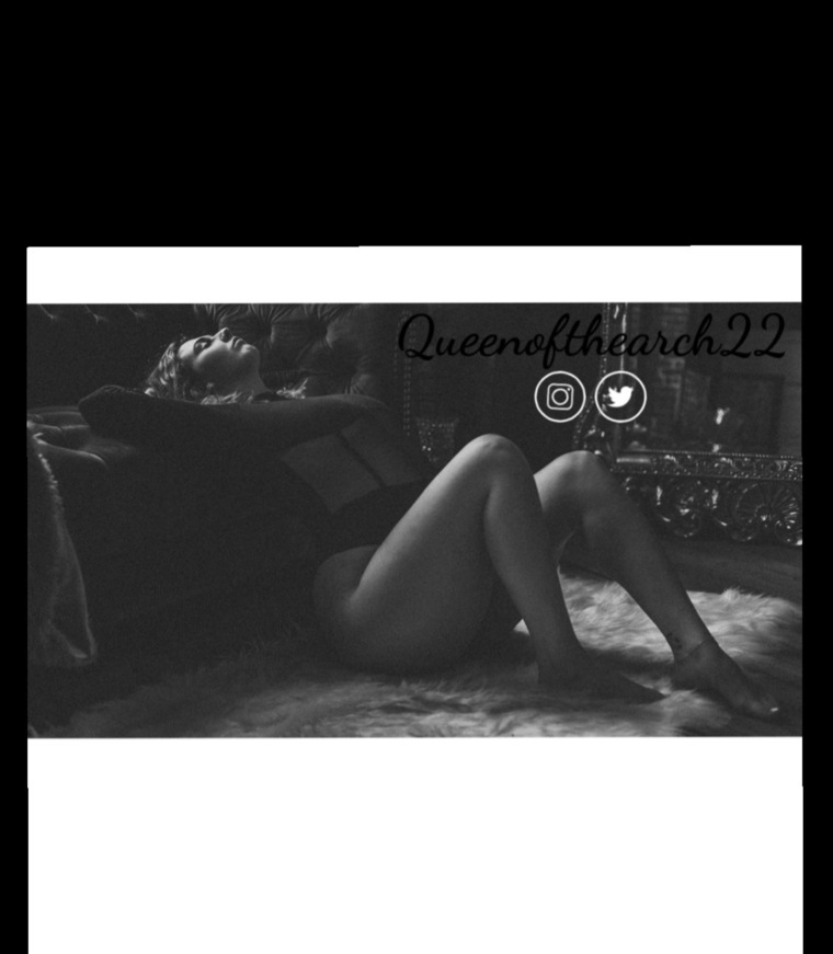 Emily 🖤 cover image