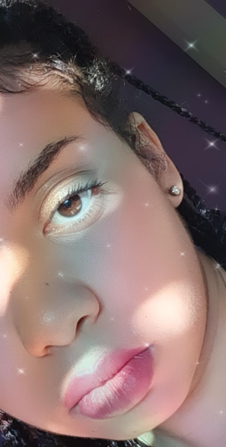 Fryxx 🌸 cover image