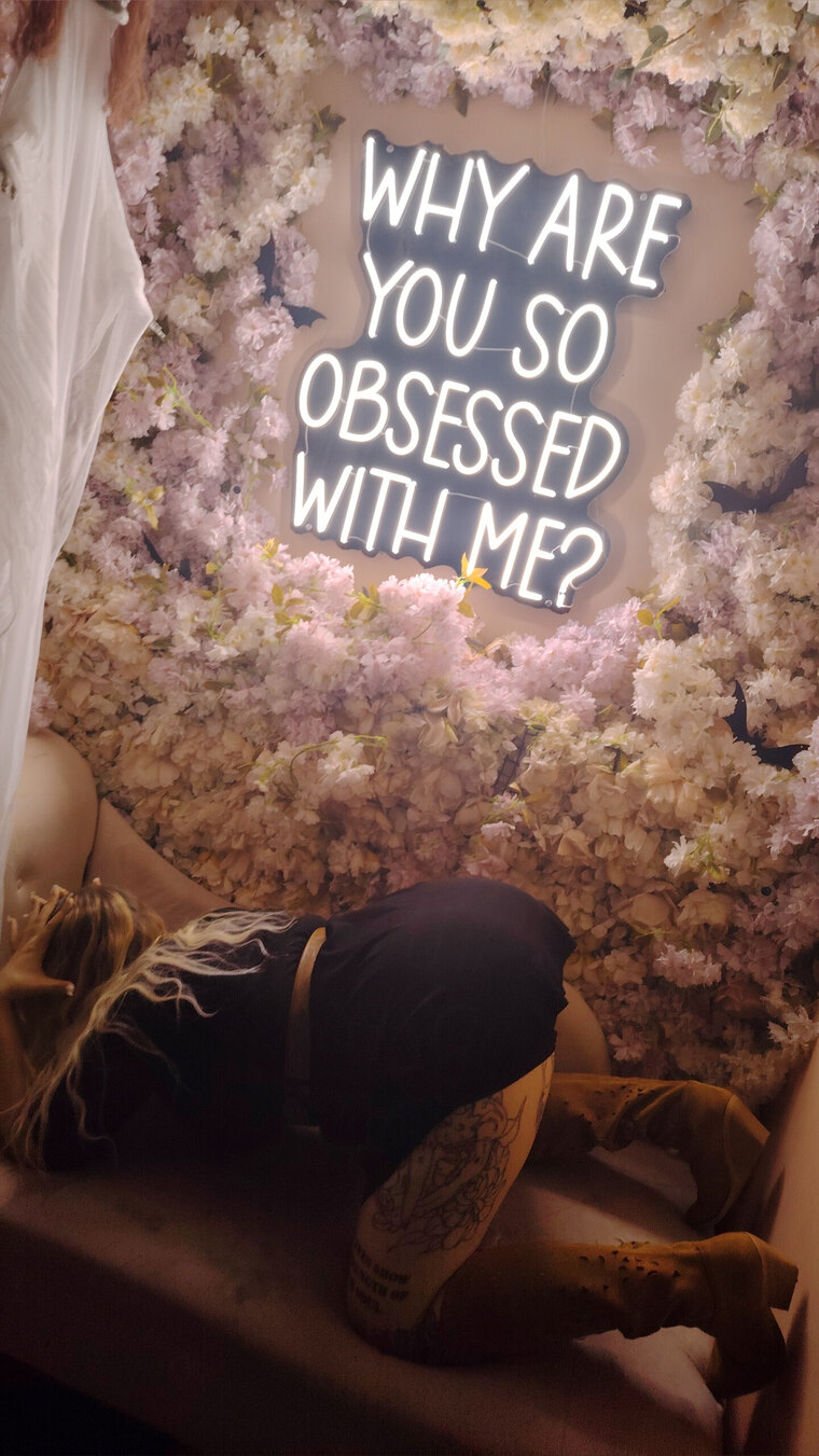 MissBluela banner image