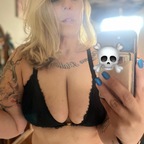 Miss Bonnie Red avatar