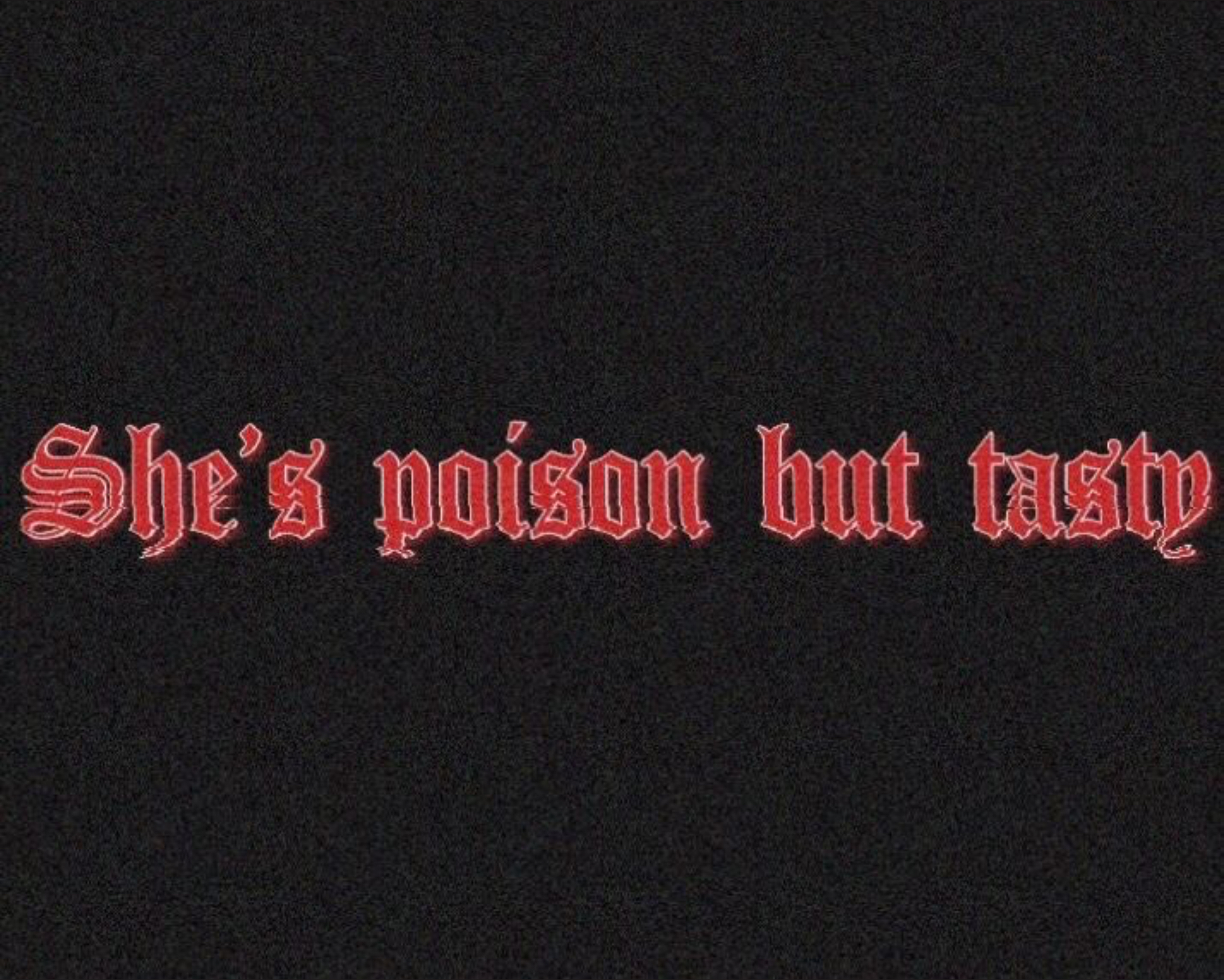 π C H L O E π banner image