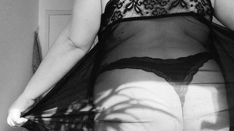 MissCurvyXXLdk banner image