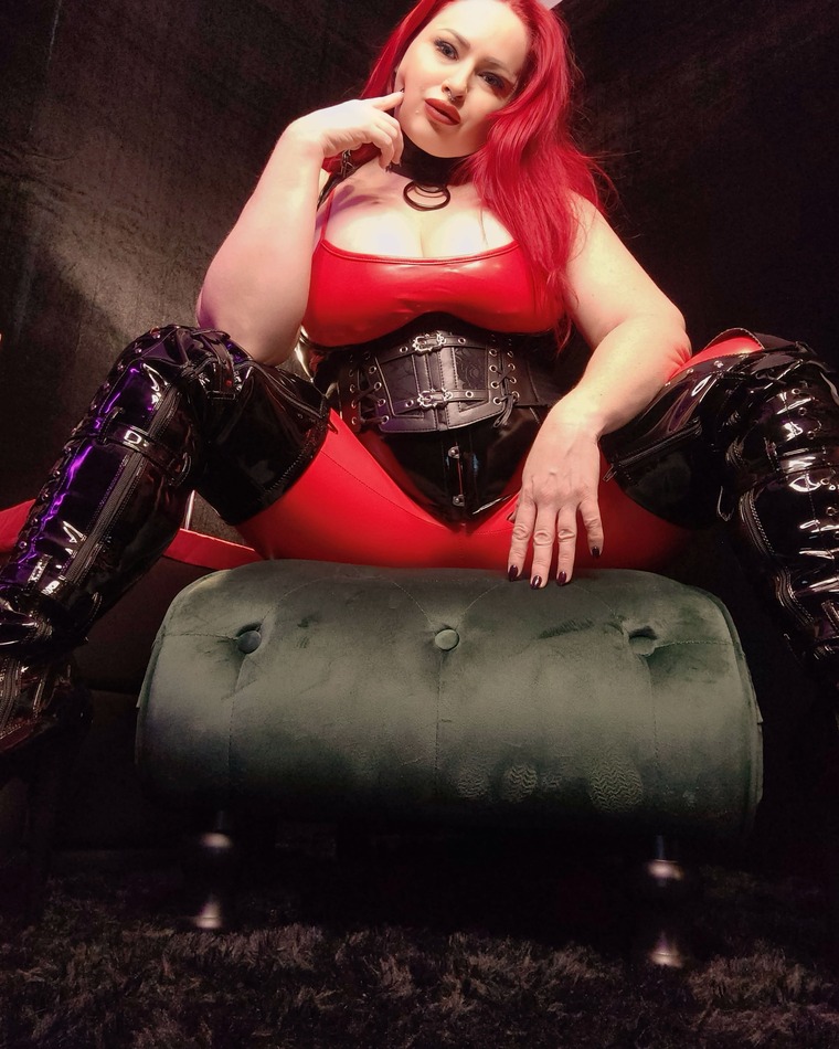 Miss Domina banner image