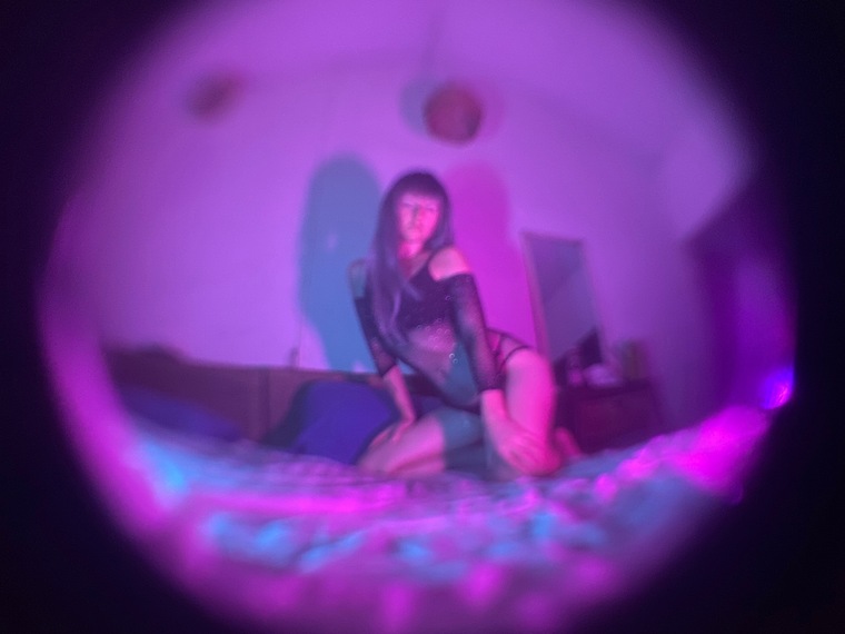 Miss Ember - Ethereal Ice goddess findom banner image