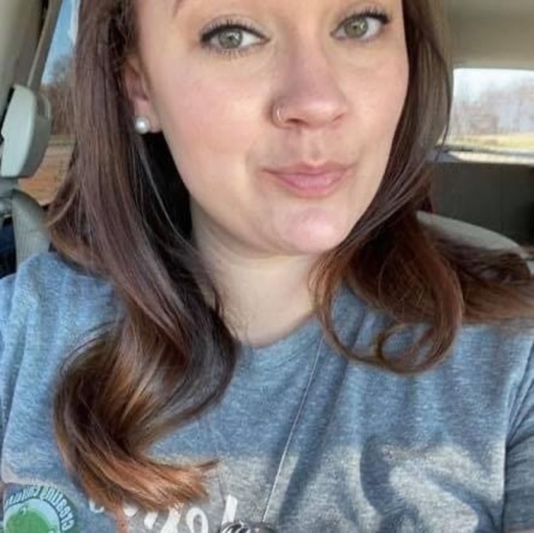 Brunette beauty 💦 banner image