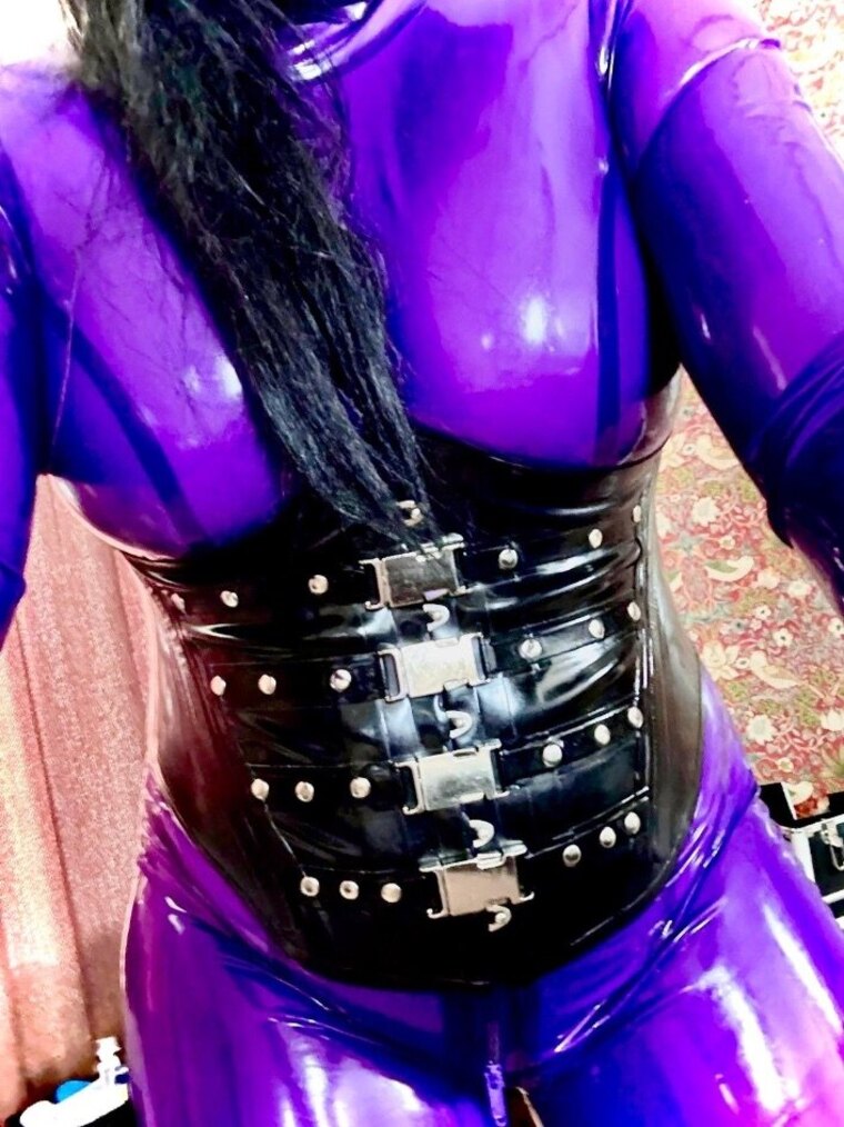 MissQuietlyKinky cover image